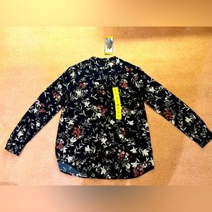 NWT Hilary Radley Black Floral Blouse